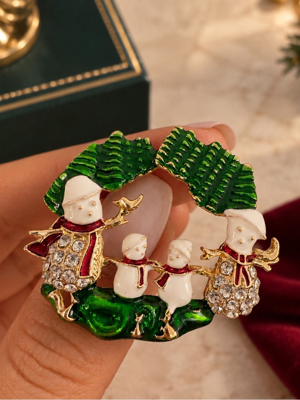 Cute Snowman Family Brooch